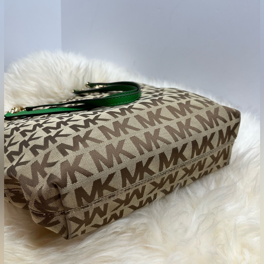 Michael Michael Kors Monogram Canvas Tote Emerald Green Chain and Leather Straps - Picture 5 of 13
